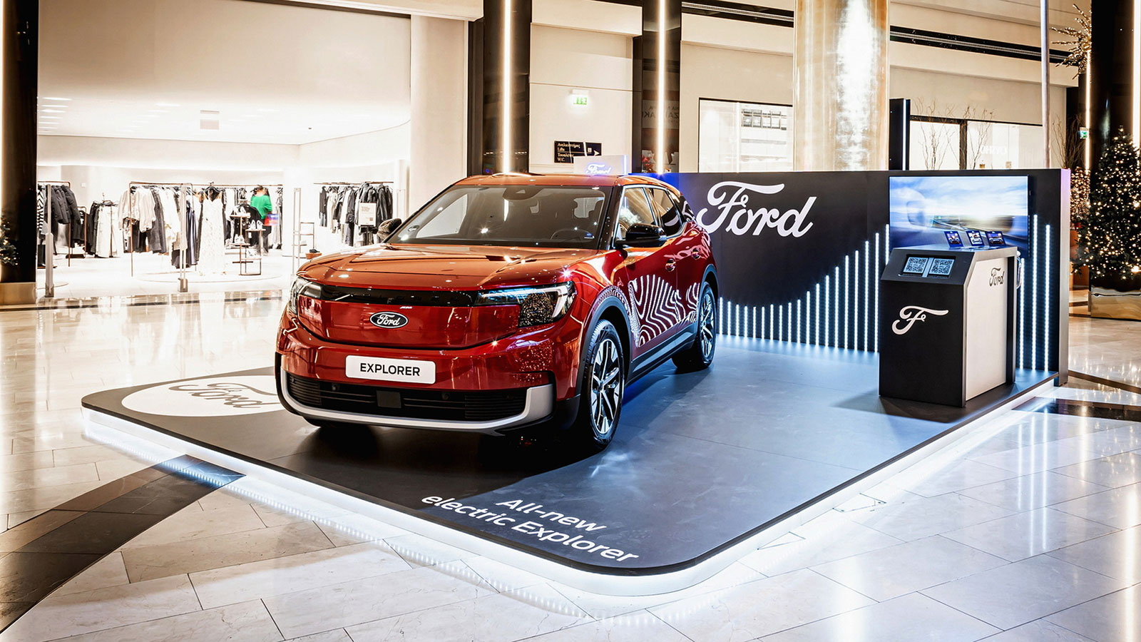 Αποκαλύπτεται στο Golden Hall το νέο Ford Explorer